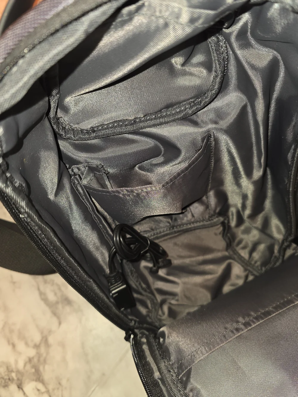 Bange Unisex Anti-Theft Sling Backpack